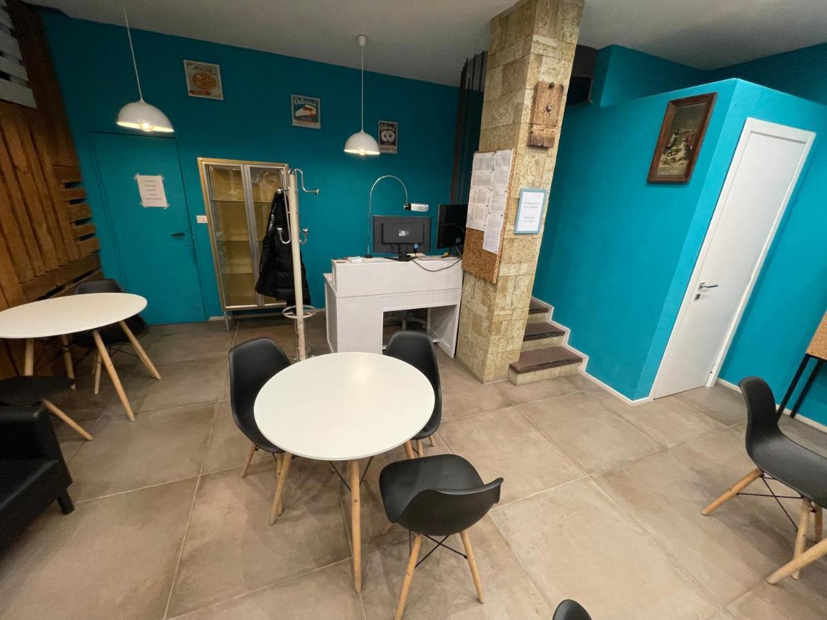 Smile Accomodation Sarre Ngoại thất bức ảnh